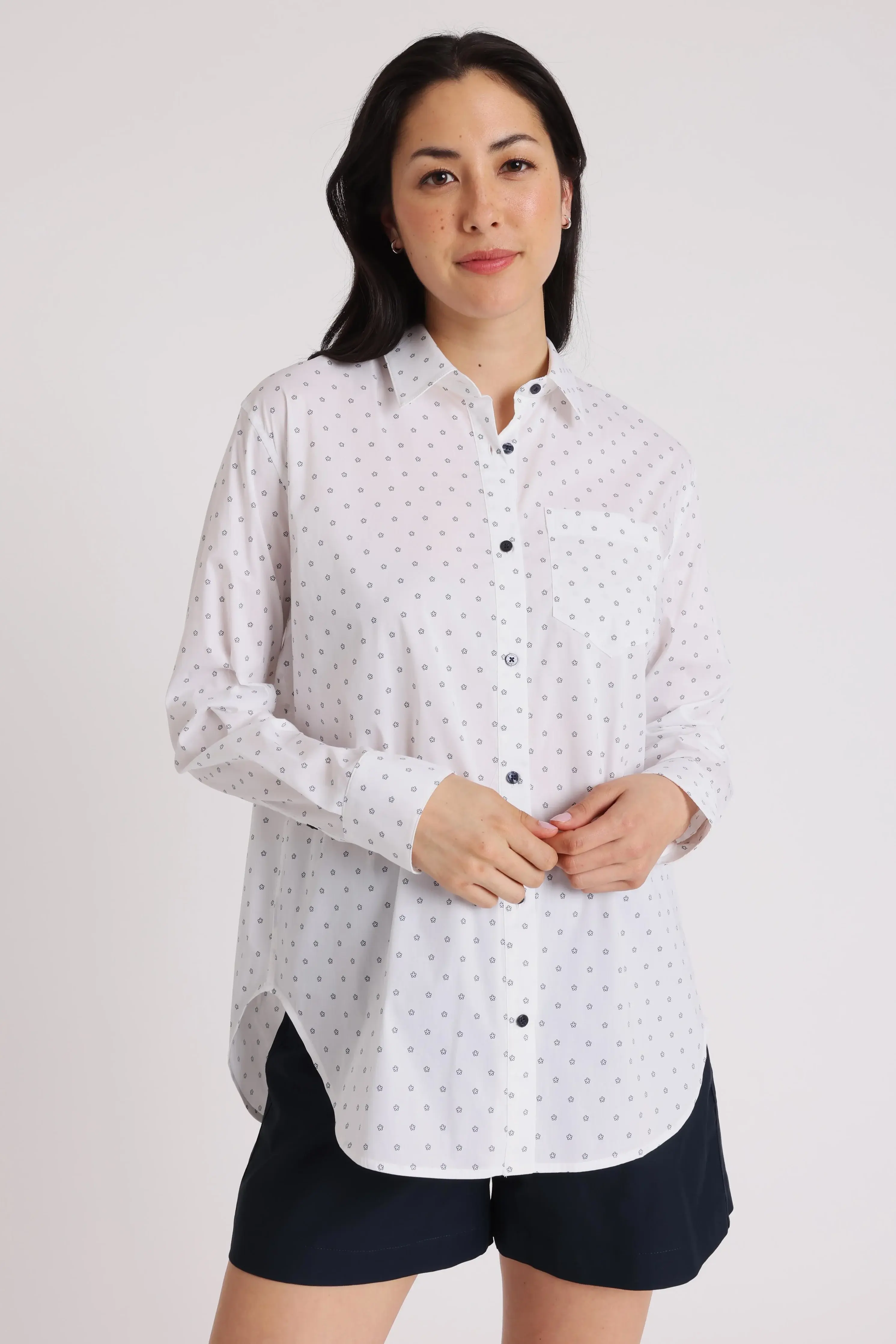 Kit And Ace Keep It Cool Boyfriend Blouse. 1
