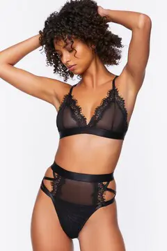 Forever 21 Forever 21 Lace Bra &amp; Thong Lingerie Set Black. 2