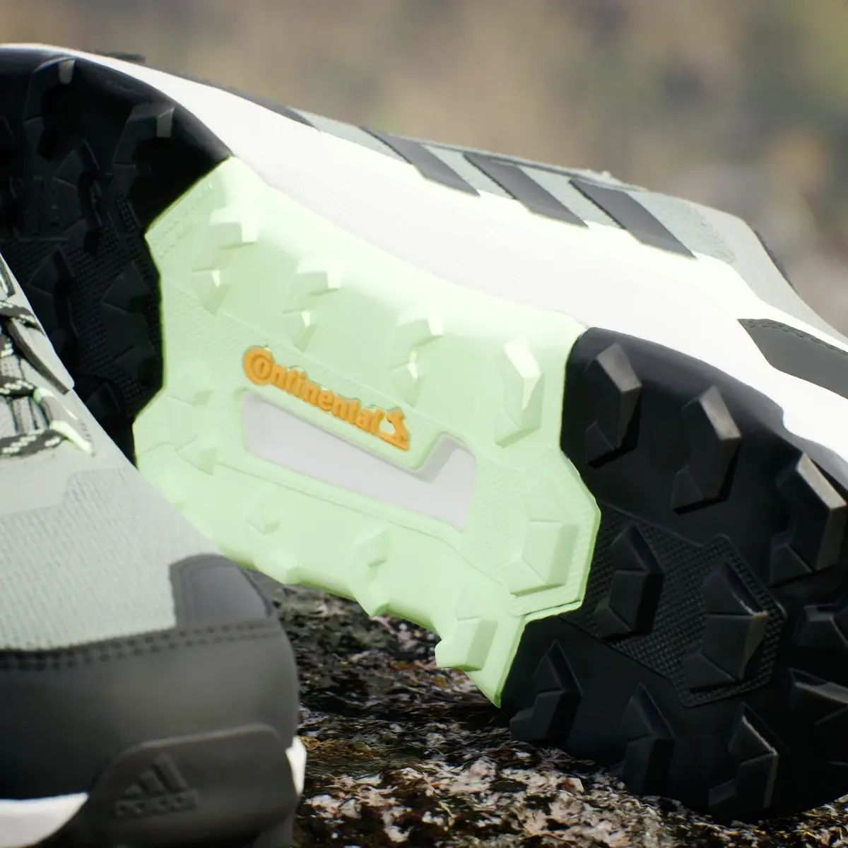 Adidas Terrex AX4 Yürüyüş Ayakkabısı. 2