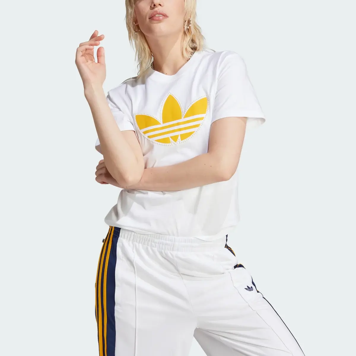 Adidas T-shirt Trefoil. 1