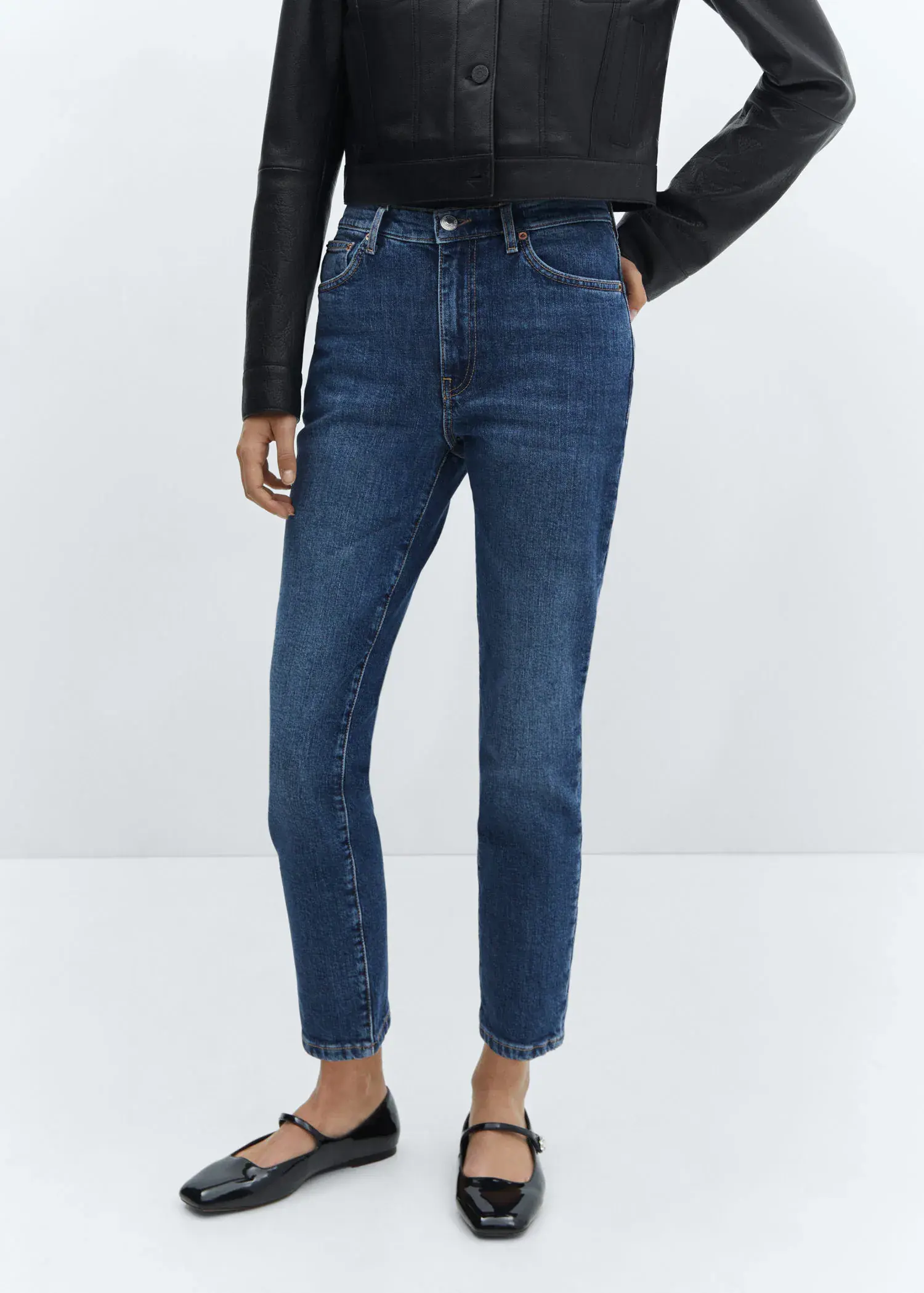 Mango Jean slim crop enduit. 2