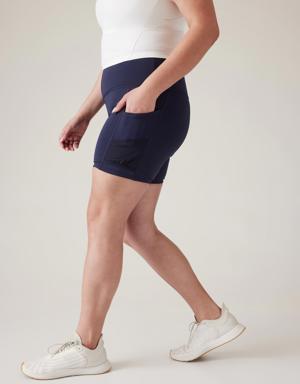 Athleta Ultimate Advantage 5" Short blue