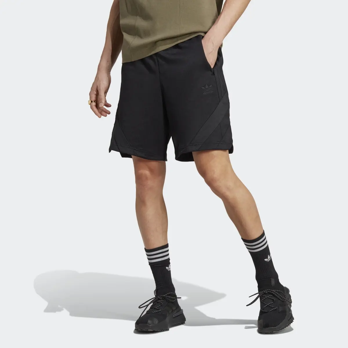 Adidas Rekive Shorts. 1