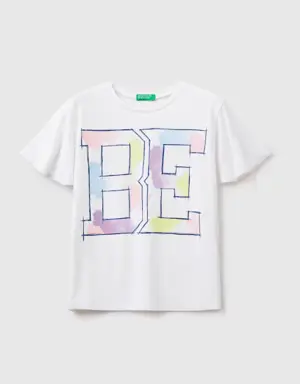 t-shirt with maxi "be" print
