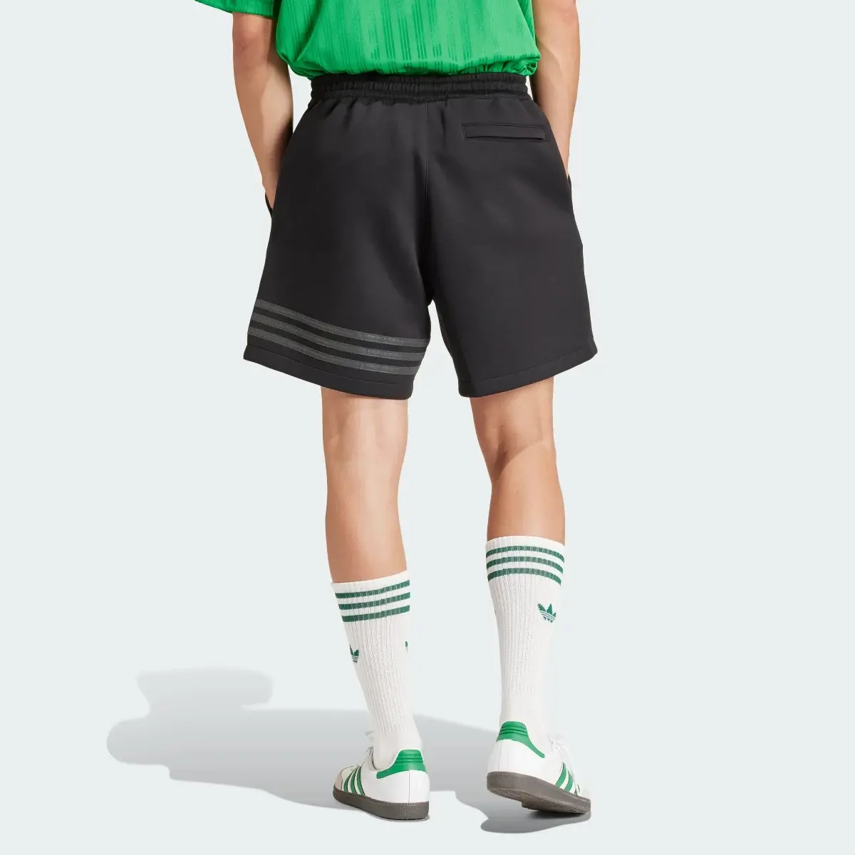 Adidas Street Neuclassic Shorts. 2
