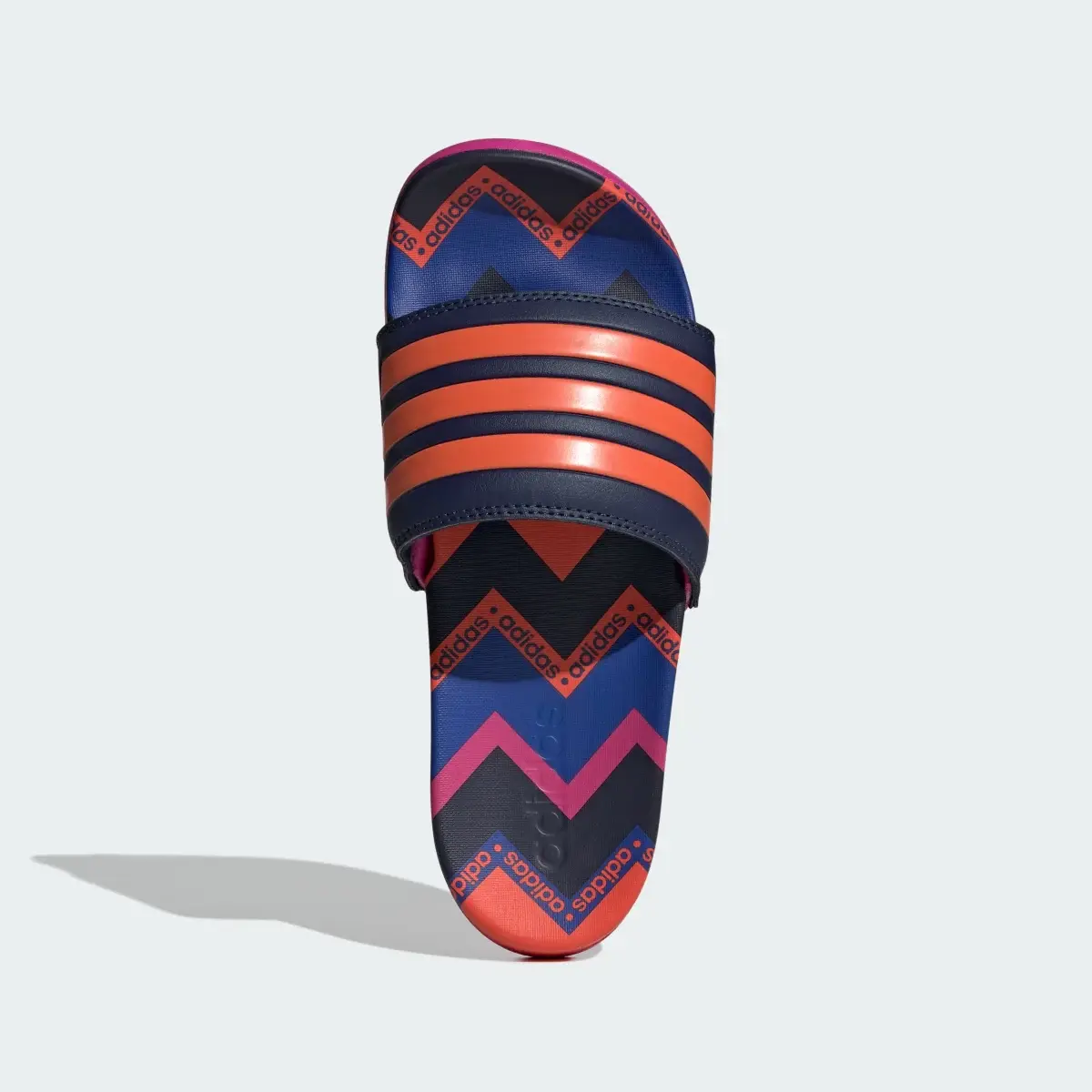 Adidas adilette Comfort Sandale. 3