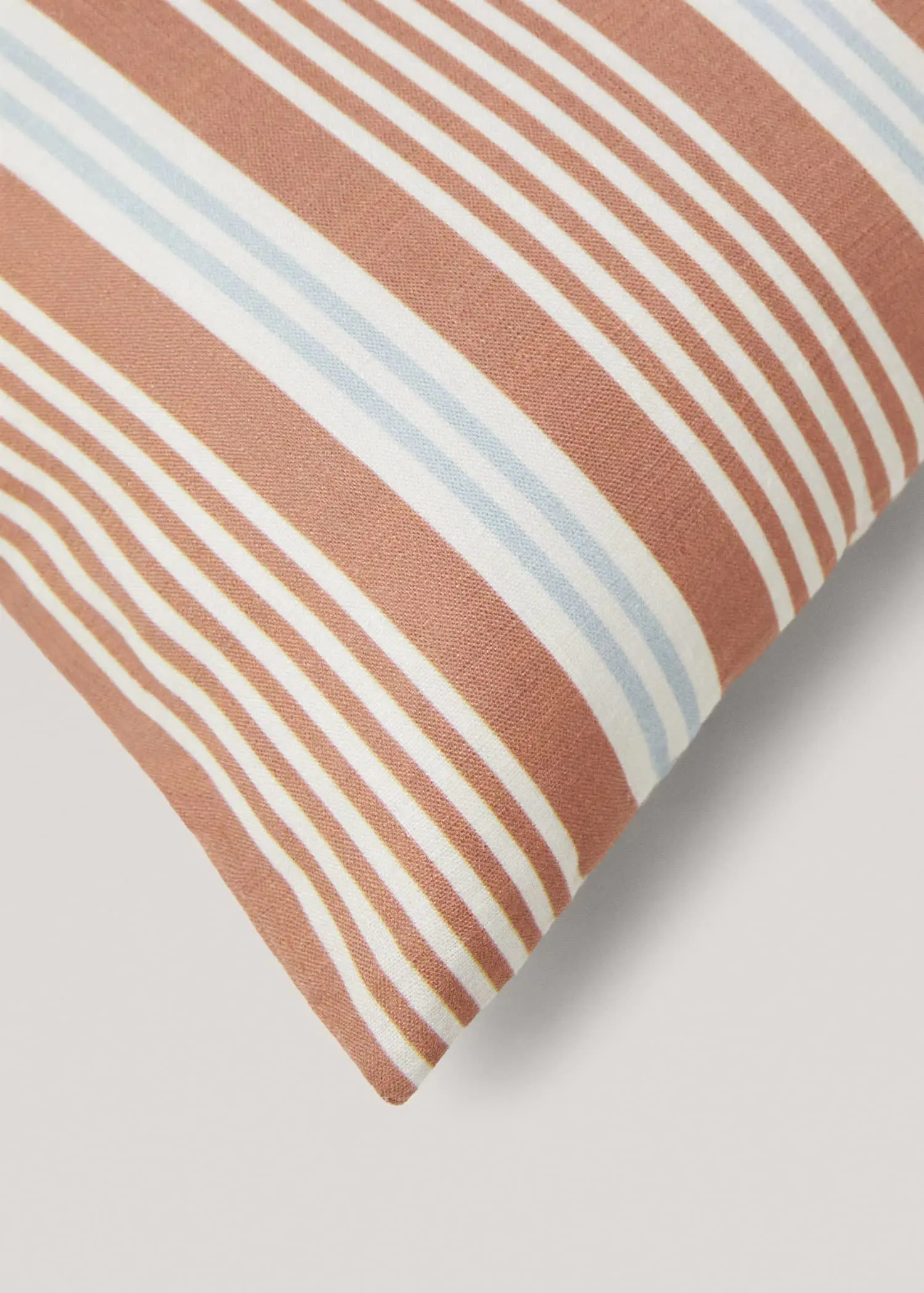 Mango Linen woven striped cushion cover 30x50cm. 3