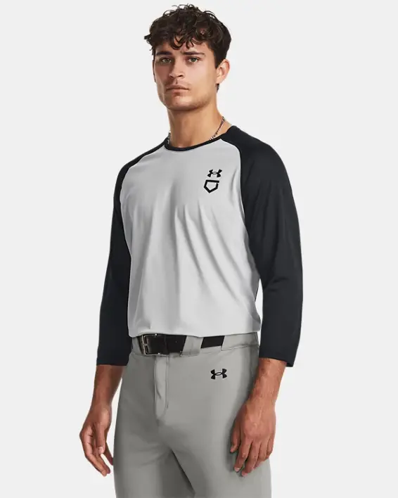 Under Armour Men's UA Utility 3/4 Shirt. 1