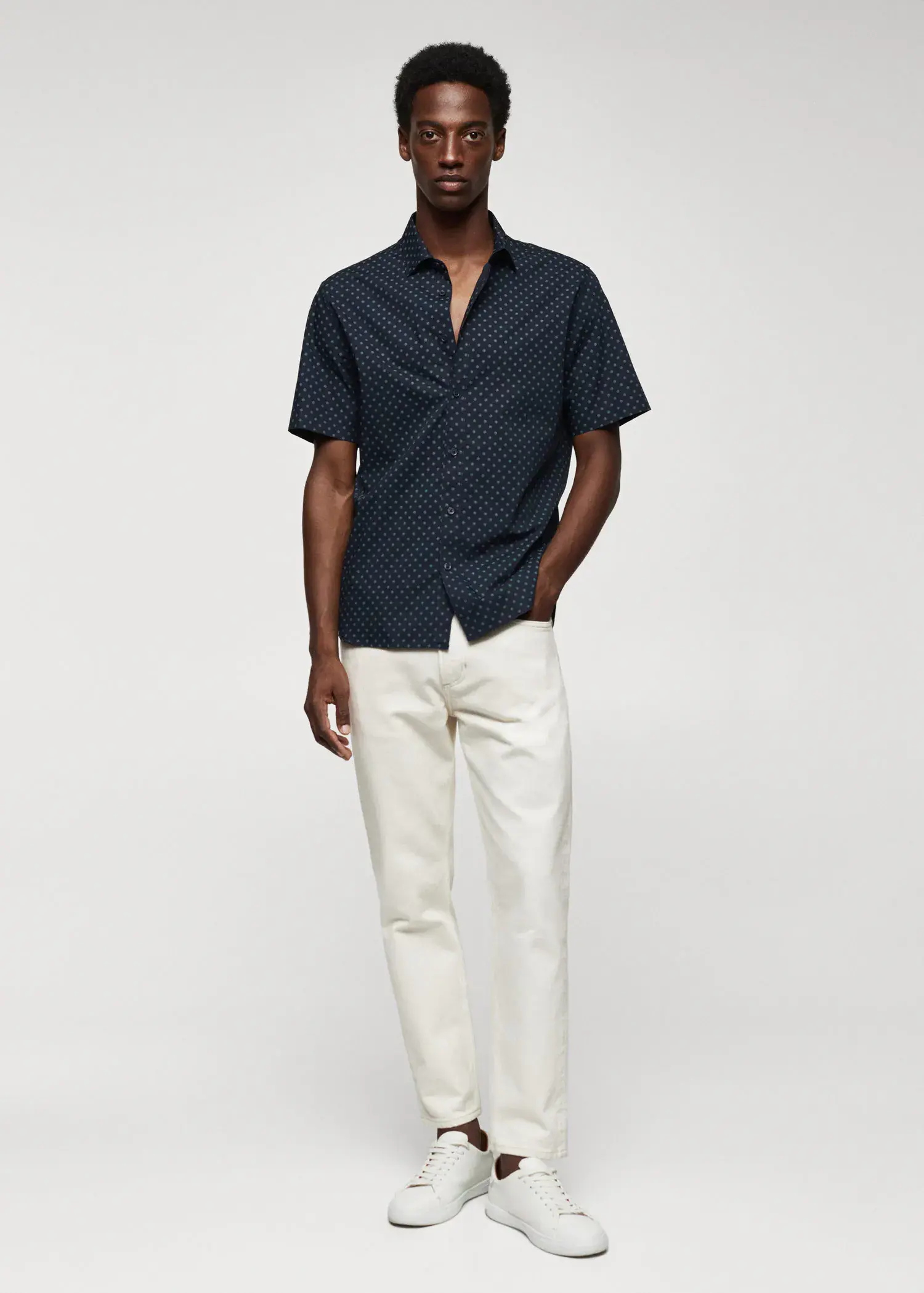 Mango 100% cotton short-sleeved floral shirt. 2