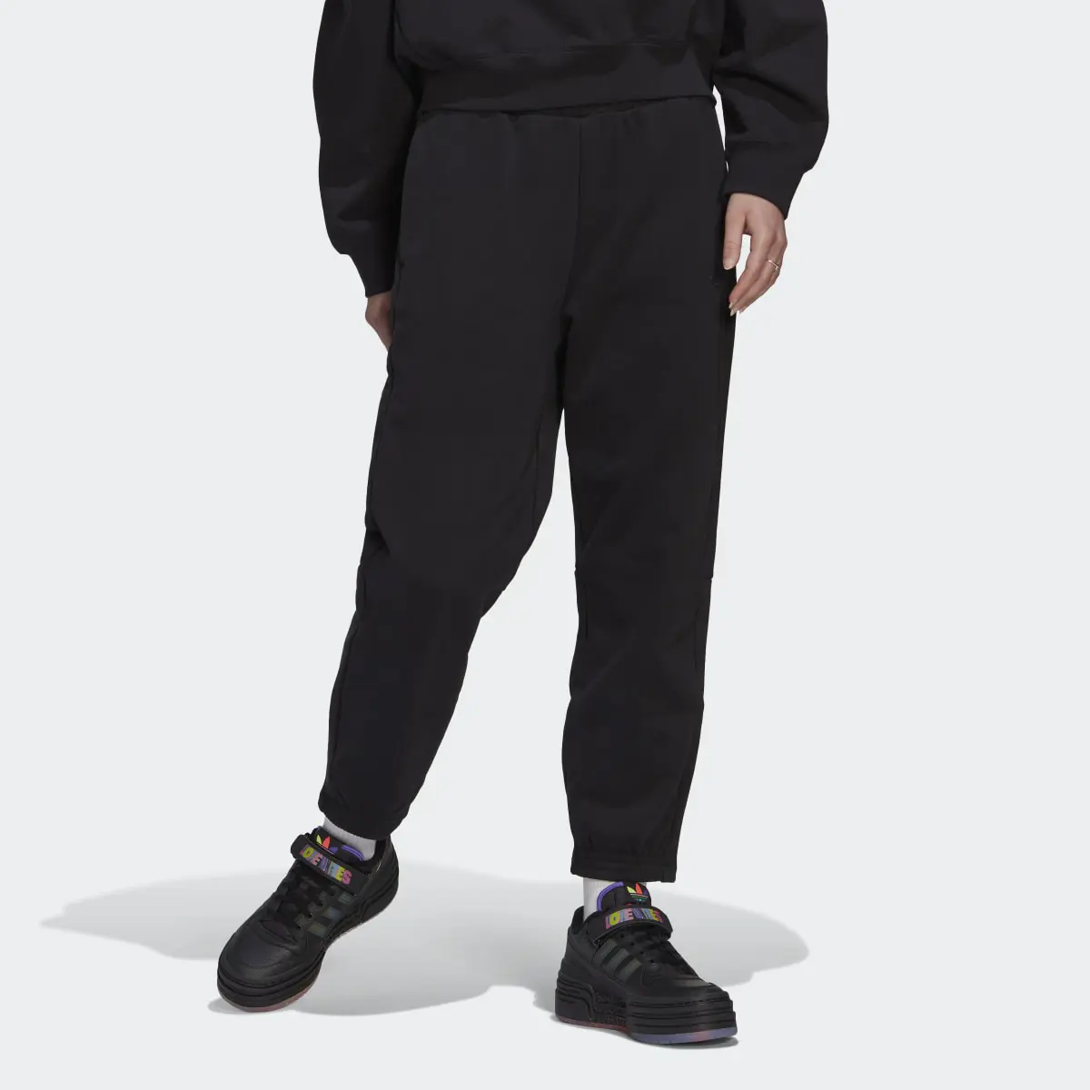 Adidas Pantalon de survêtement Adicolor Contempo Relaxed. 1