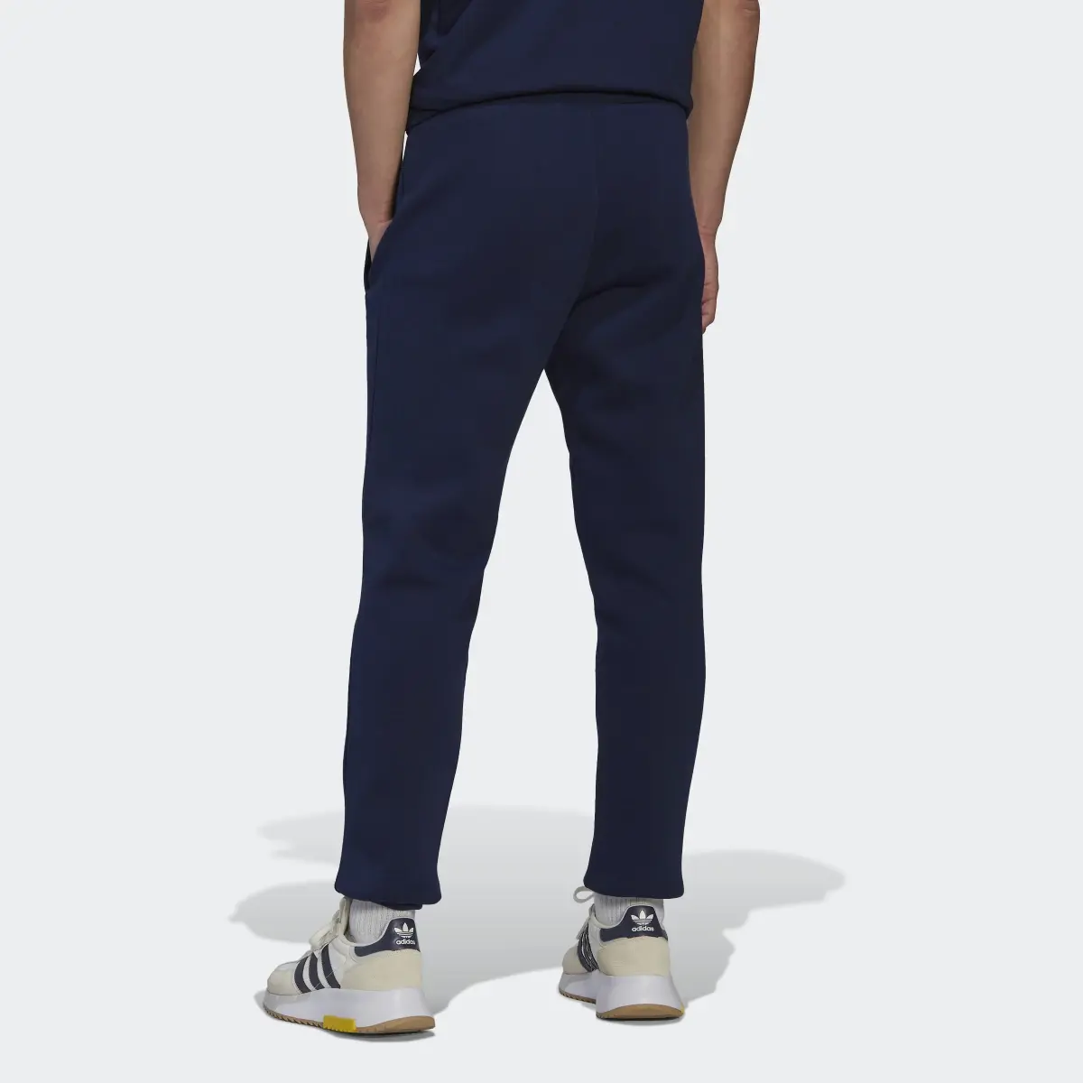 Adidas Pantaloni adicolor Essentials Trefoil. 2