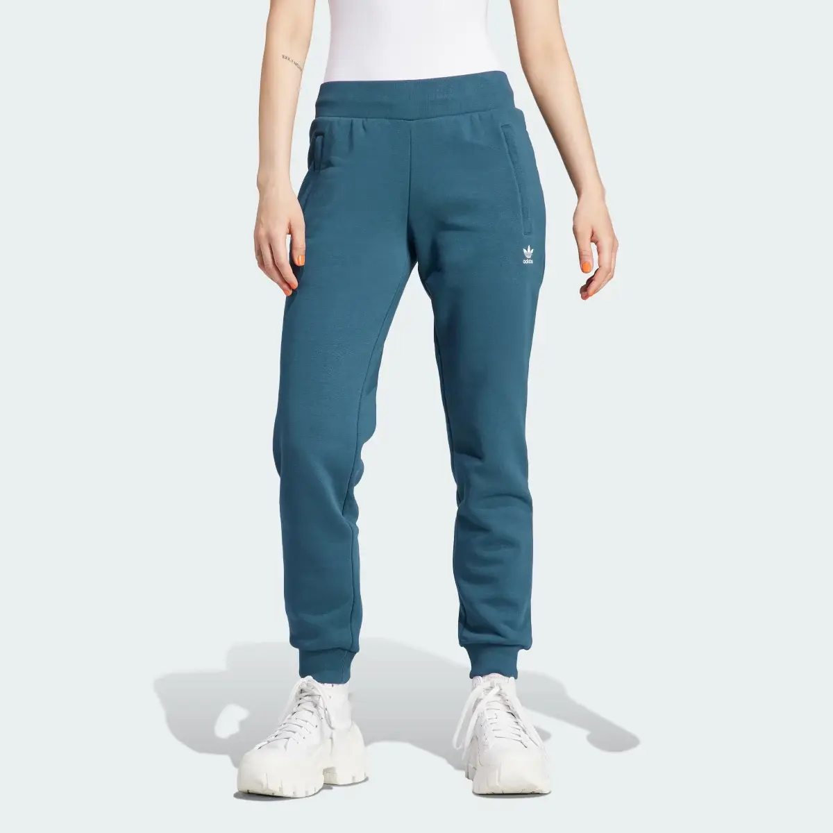 Adidas Adicolor Essentials Fleece Slim Joggers. 1