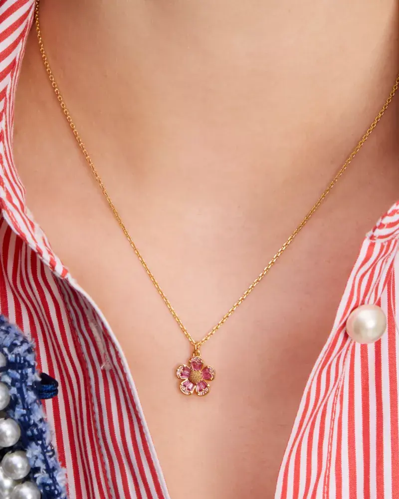 Kate Spade Fleurette Pendant. 2