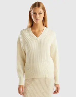 soft sweater with v-neck