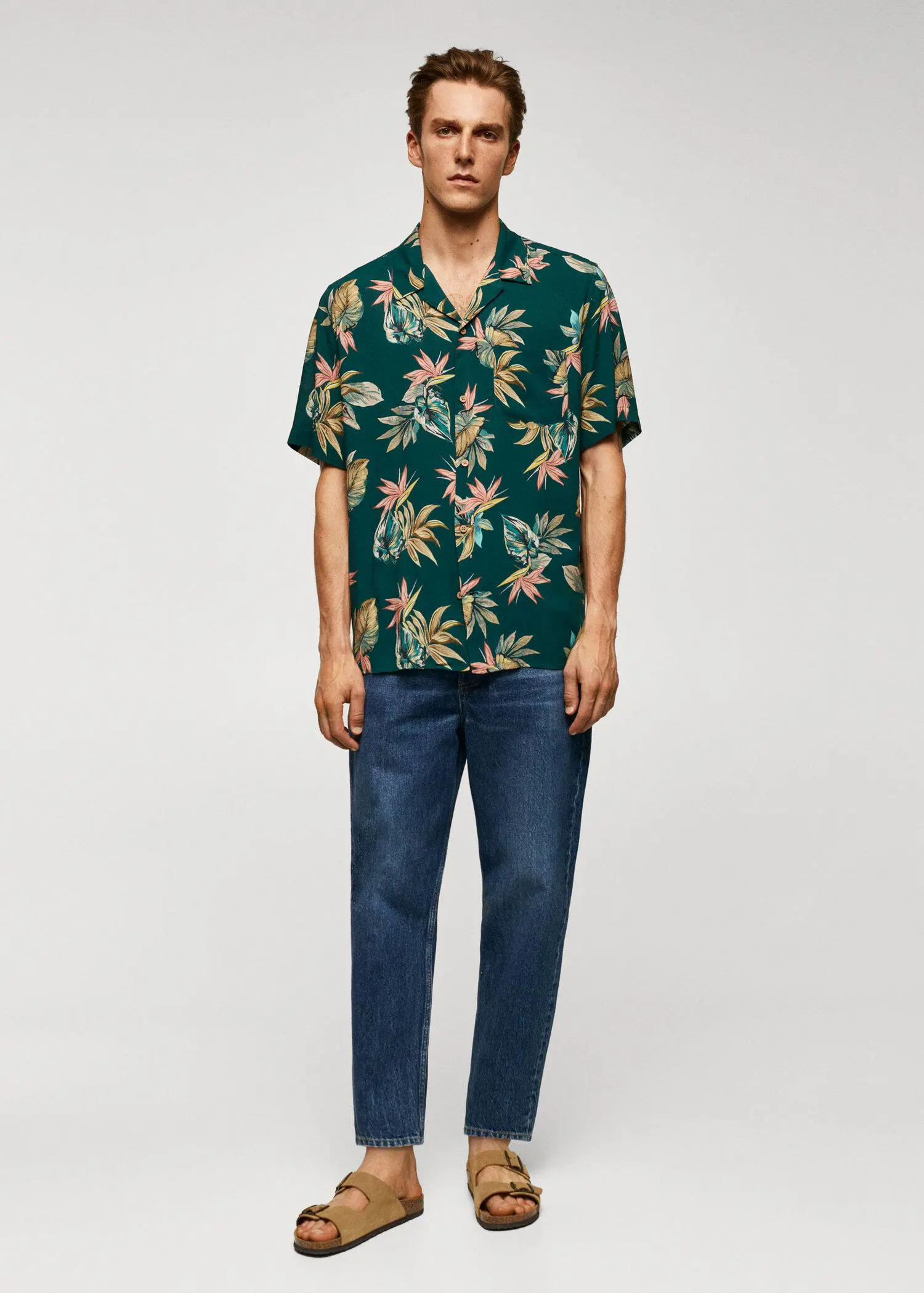 Mango Regular-fit Hawaiian-print shirt. 2