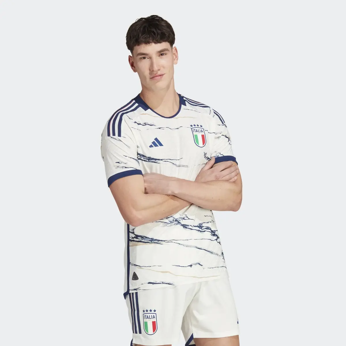 Adidas MAILLOT EXTÉRIEUR ITALIE 2023 AUTHENTIQUE. 2