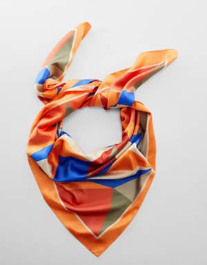 Geometric printed foulard