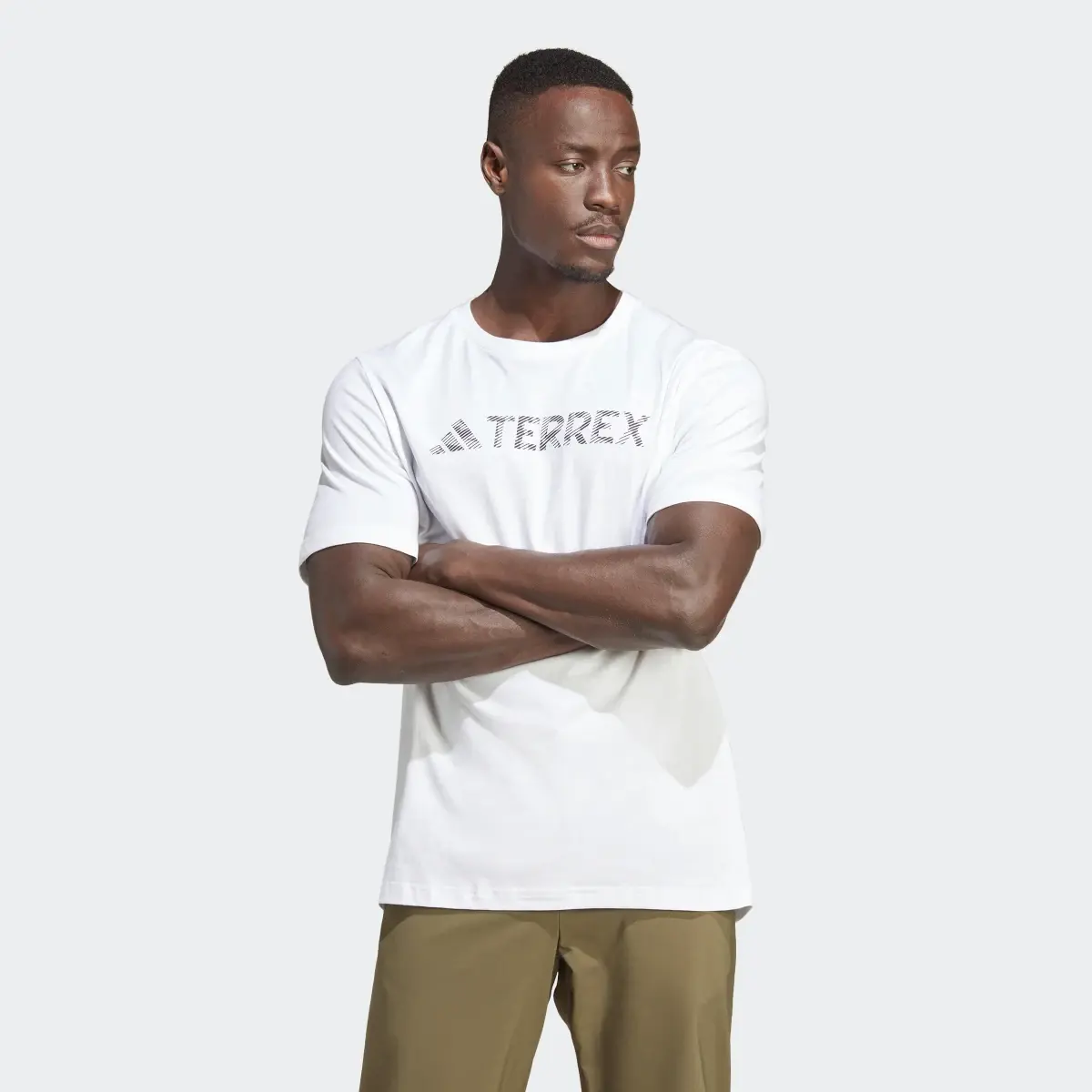 Adidas Terrex Classic Logo Tişört. 2