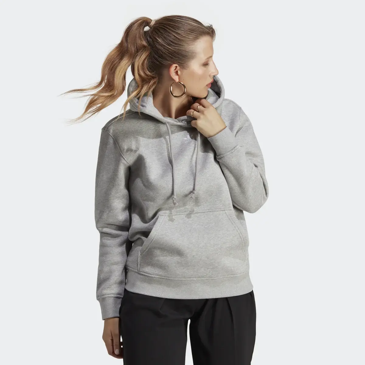 Adidas Adicolor Essentials Fleece Hoodie. 2