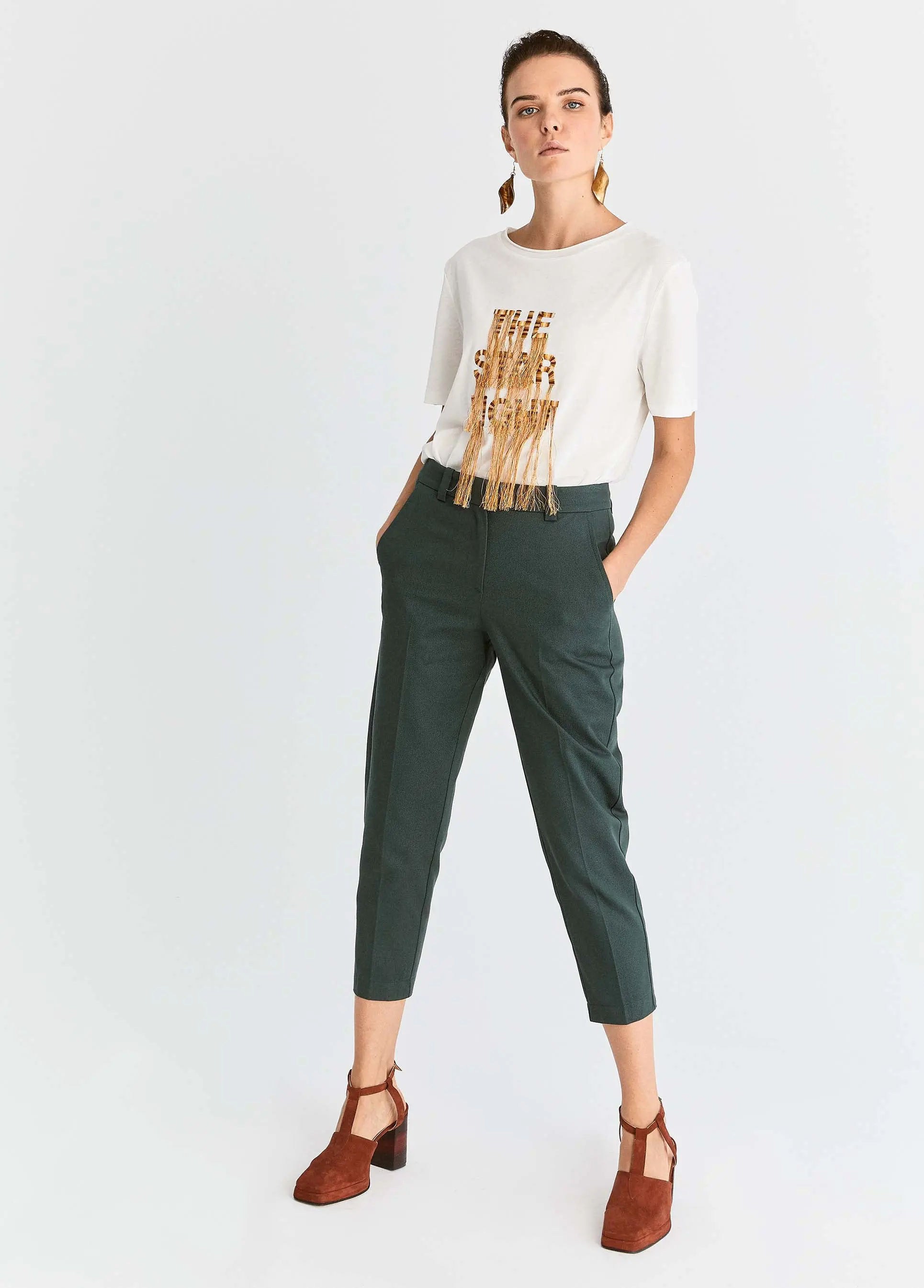 Roman Green Tapered Cropped Pant - 4 / GREEN. 1