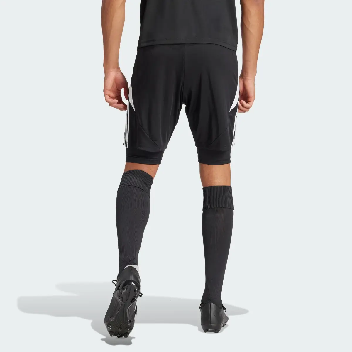 Adidas Tiro 24 Training 2-in-1 Shorts. 3