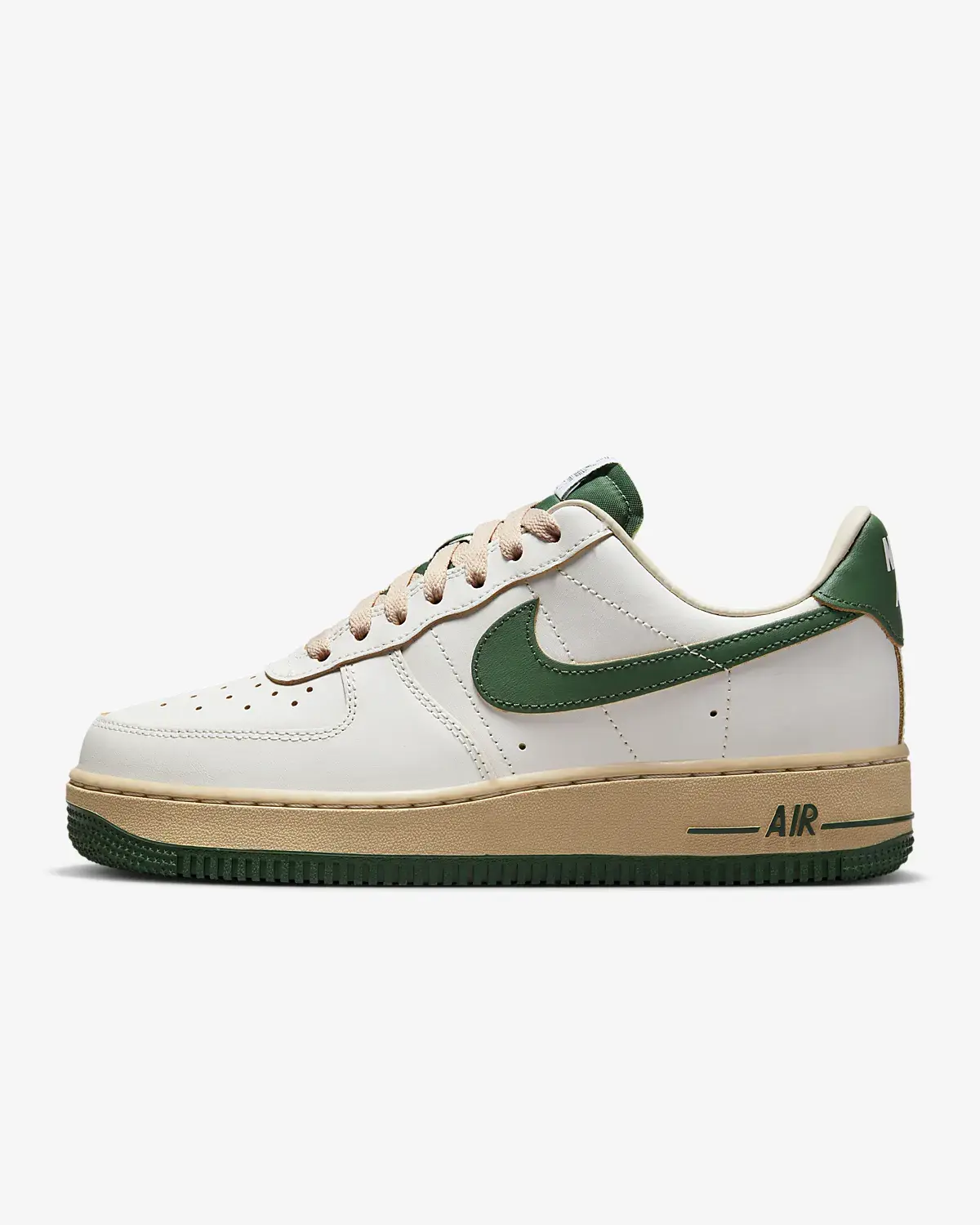 Nike Air Force 1 '07 LV8. 1