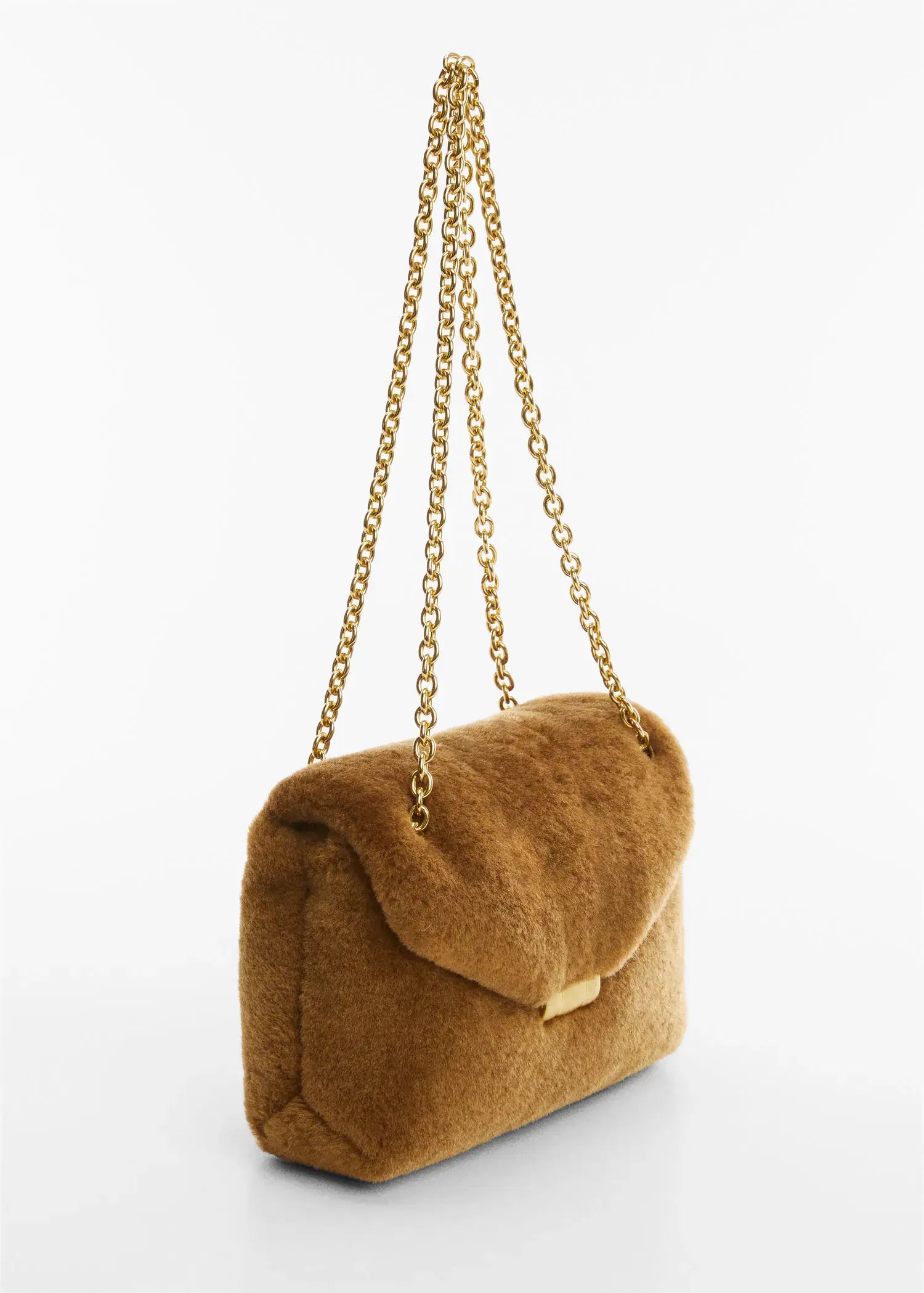 Mango Quilted fur-effect bag. 3