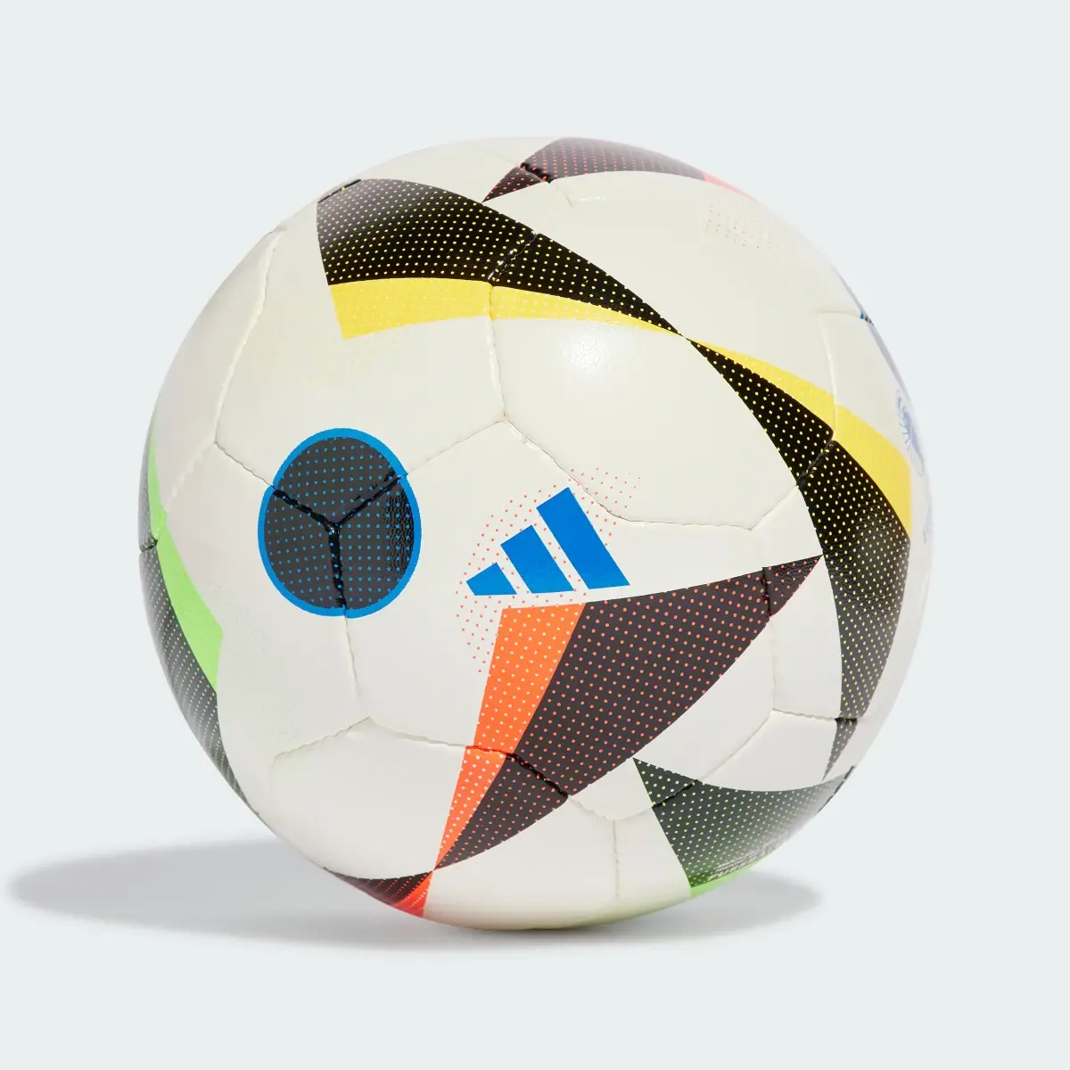 Adidas Fussballliebe Training Sala Ball. 2