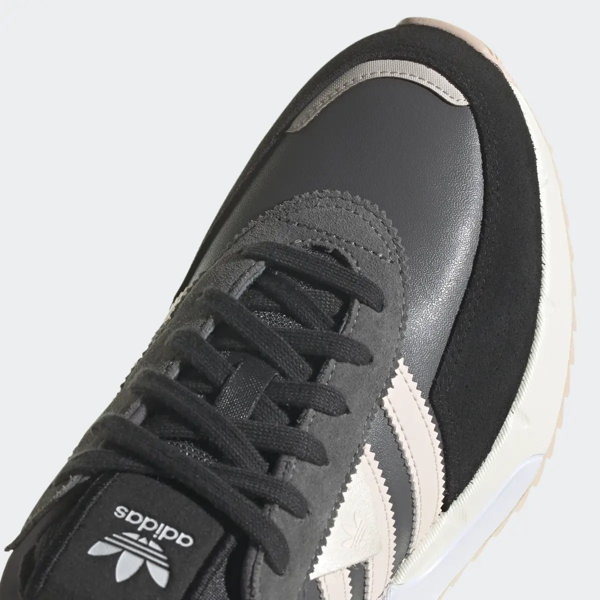 Adidas Retropy F2 Shoes. 3