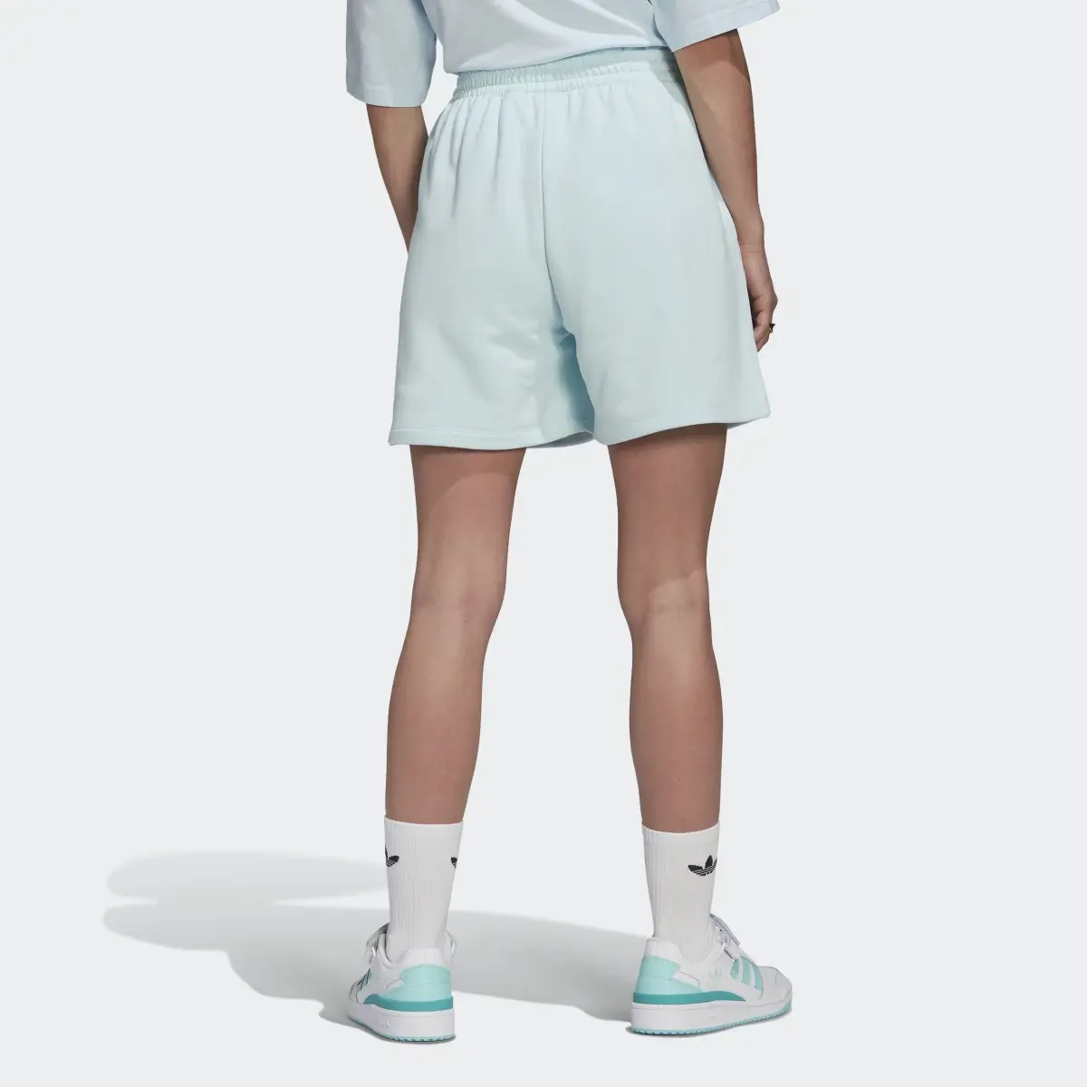 Adidas Adicolor Essentials French Terry Shorts. 2