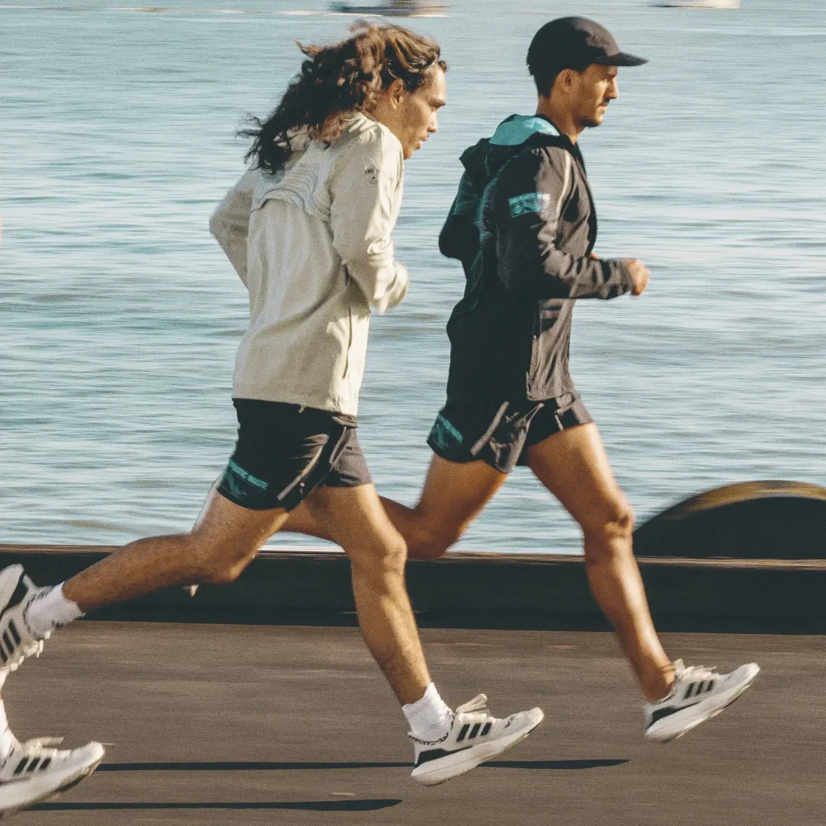 Adidas Marathon Jacket for the Oceans. 3