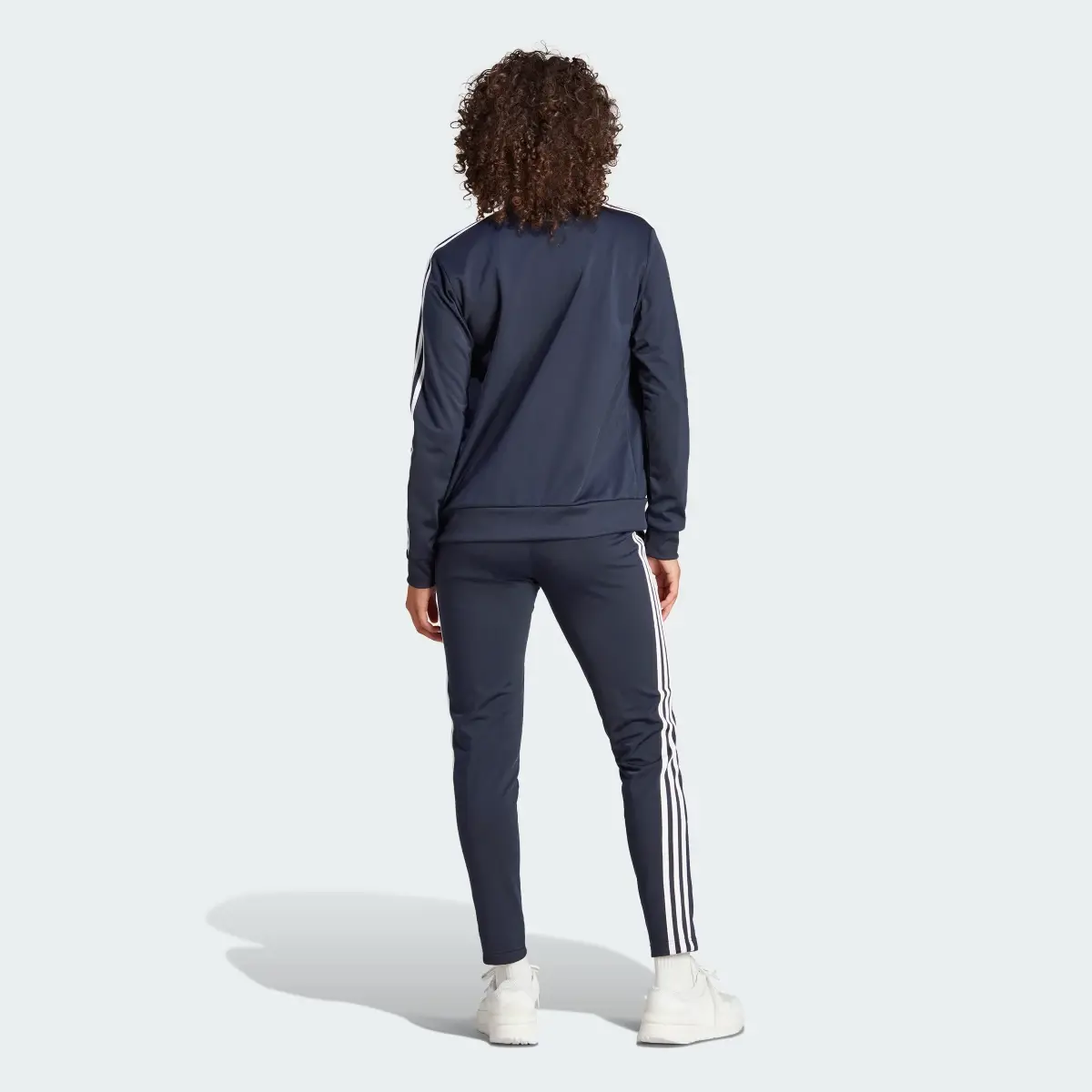 Adidas Dres Essentials 3-Stripes. 3