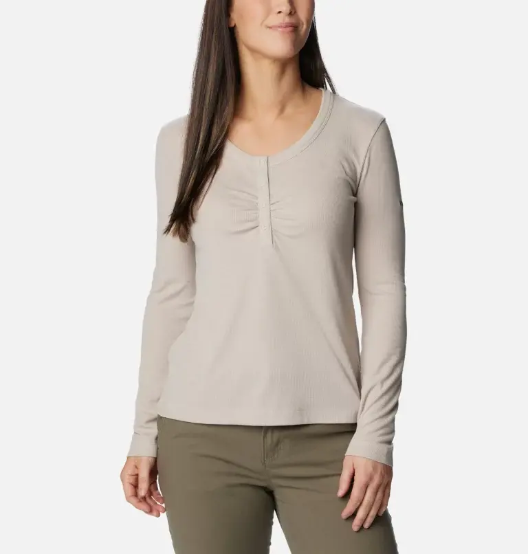 Columbia Women's Calico Basin™ Ribbed Long Sleeve Shirt. 1