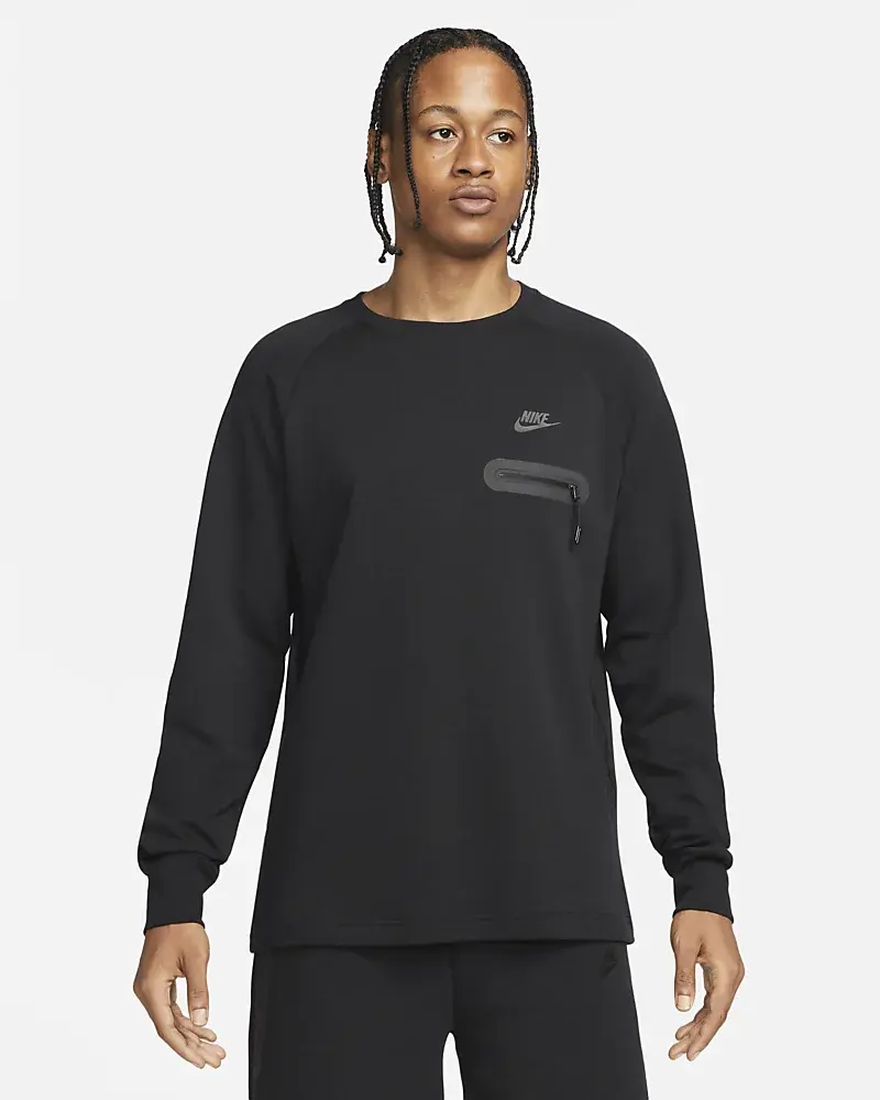 Nike Tech Fleece Lightweight. 1