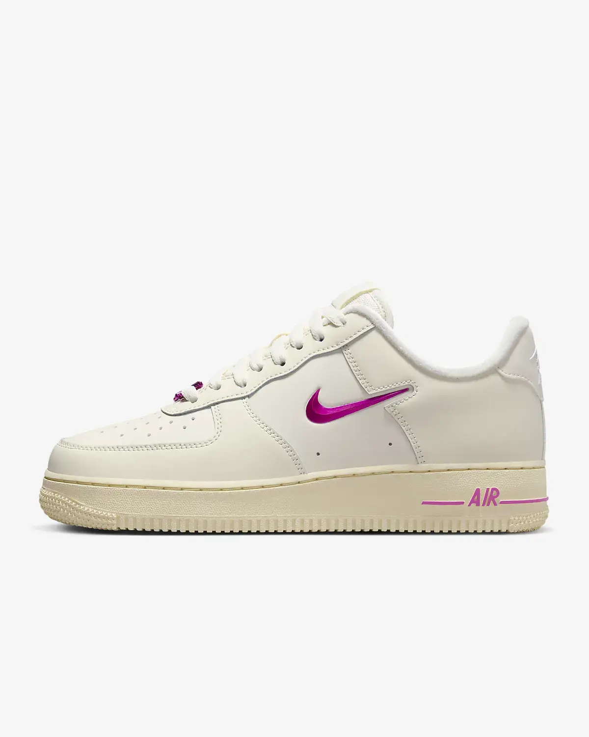 Nike Air Force 1 '07. 1