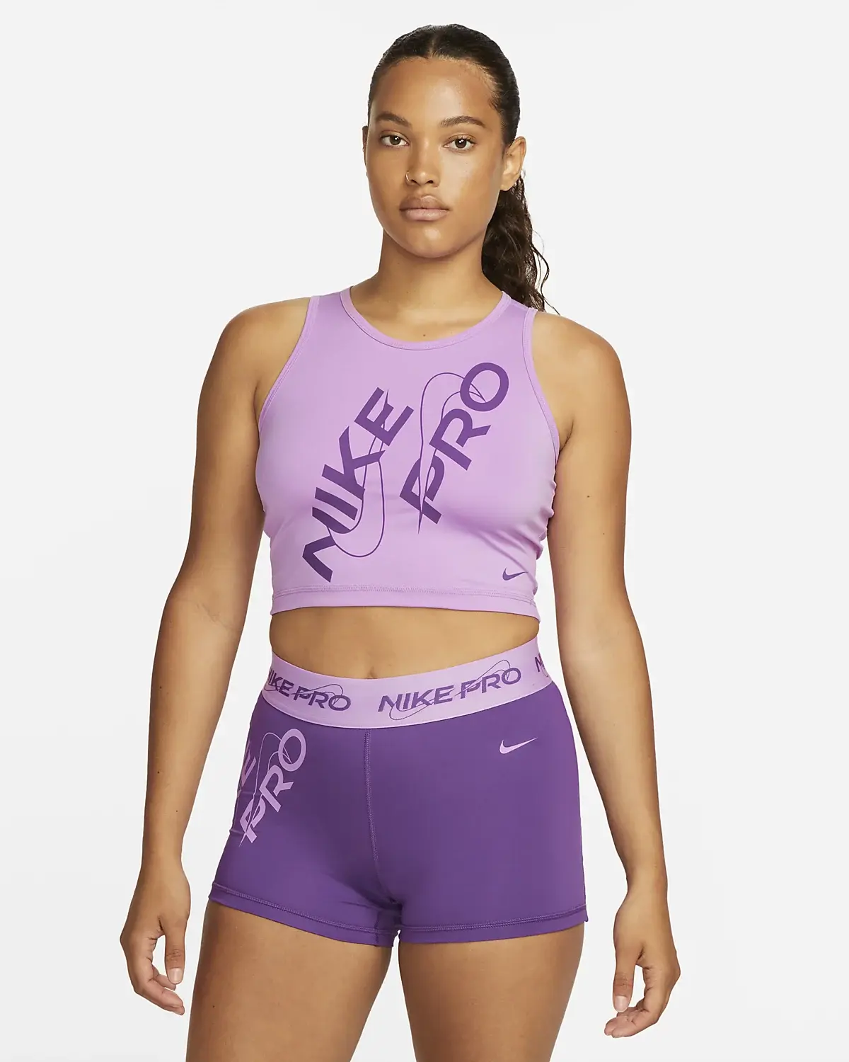 Nike Pro Dri-FIT. 1