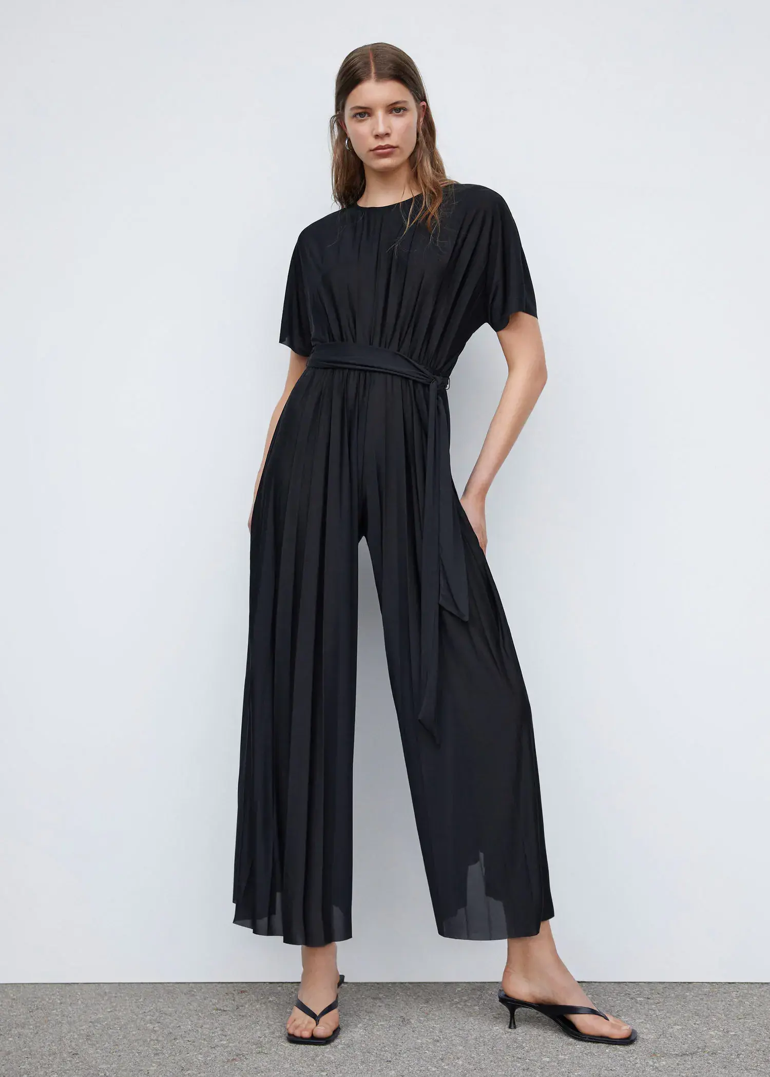 Mango Pleated jumpsuit with bow. 2