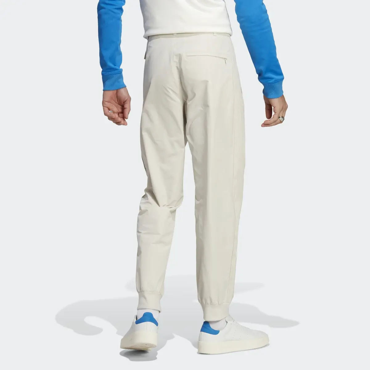 Adidas Pantaloni Club Cuffed. 2