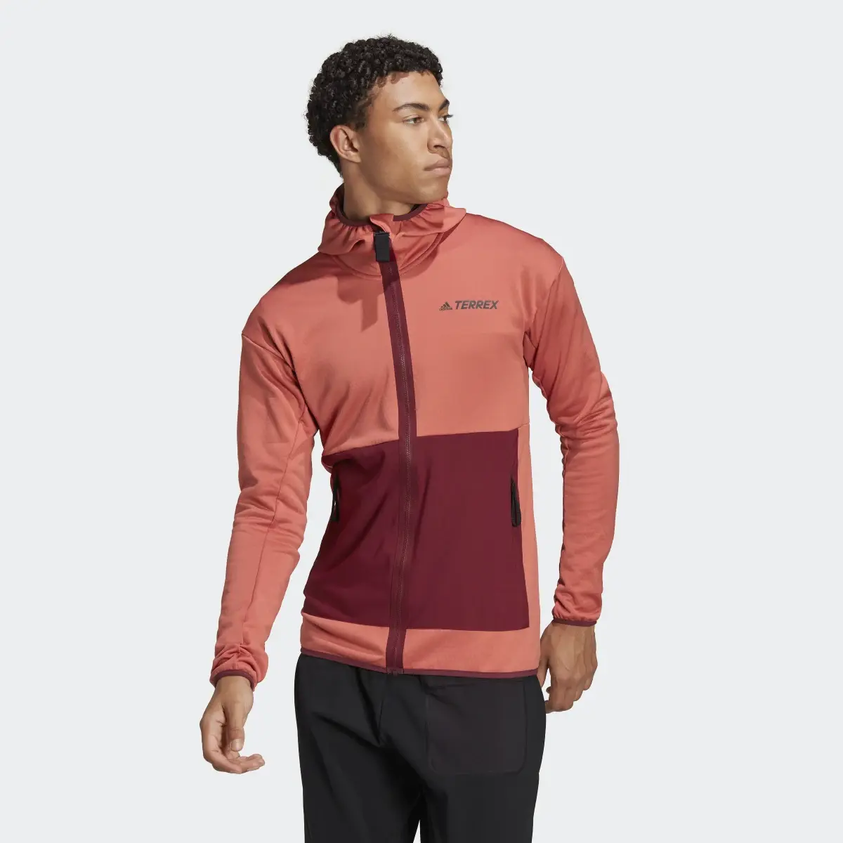 Adidas Chaqueta con capucha Terrex Tech Flooce Light Hiking. 2