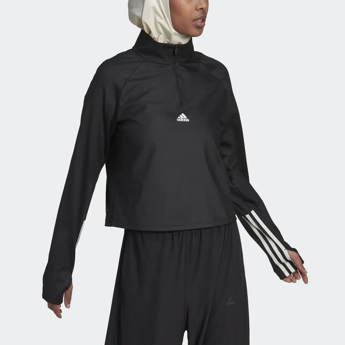 Adidas Camisola com Fecho a 1/4 3-Stripes Hyperglam. 1