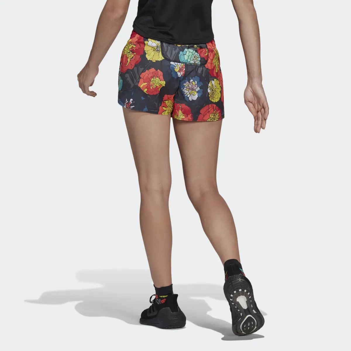 Adidas Run Fast Flower Running Shorts. 3