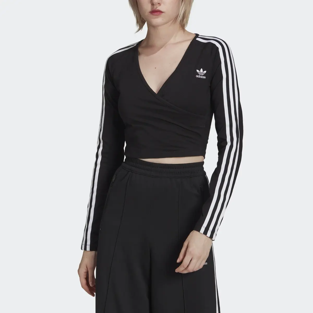 Adidas Maglia adicolor Classics Cropped Long Sleeve. 1