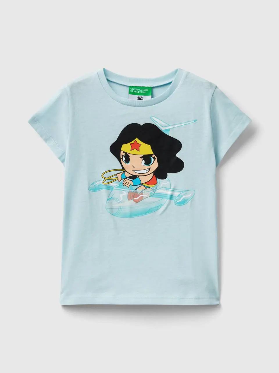 Benetton wonder woman ©&™ dc comics t-shirt. 1