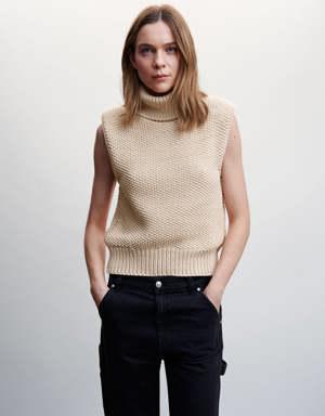 Turtleneck knitted vest 