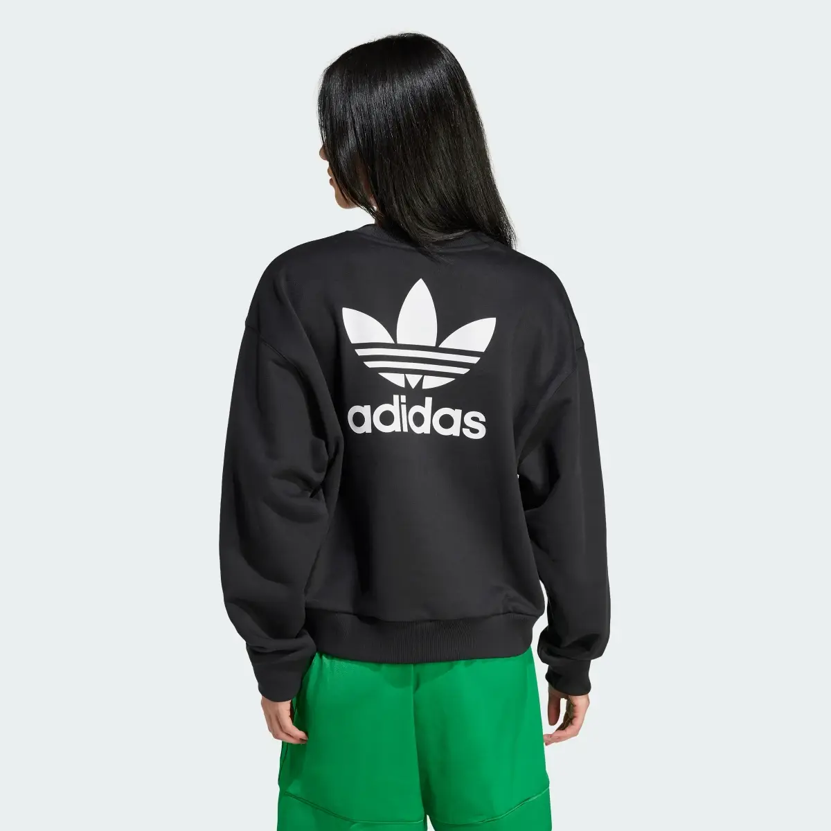 Adidas Trefoil Cropped Sweater. 3