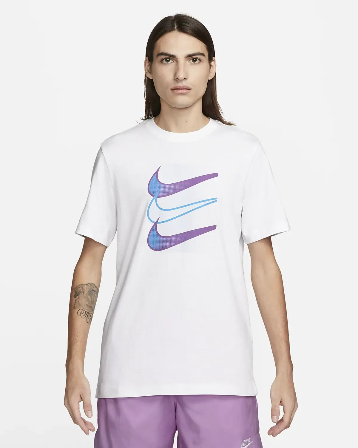 Nike Sportswear. 1