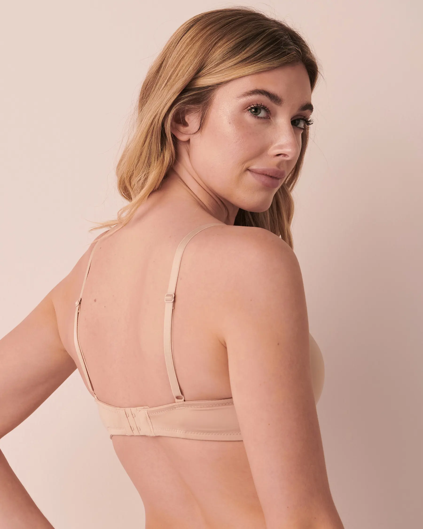 La Vie en Rose Lightly Lined Wireless Minimalist Bra. 2