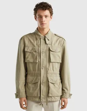 jacket with pockets and drawstring