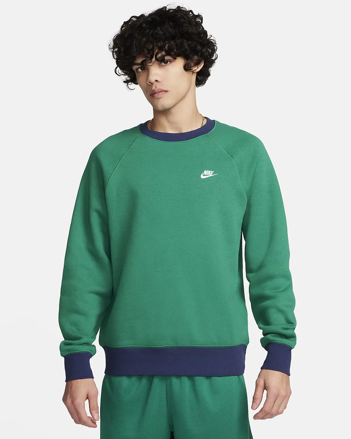 Nike Club Fleece. 1