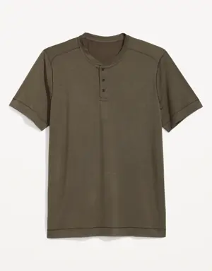 Beyond 4-Way Stretch Henley T-Shirt for Men green